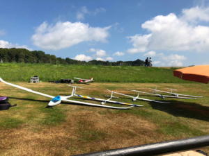 GAM-LA-COTE-club-begnins-rc-avion-drone-suisse-asociation-radio-commande-terrain-begnins-arnaud-carrard.JPG-ff